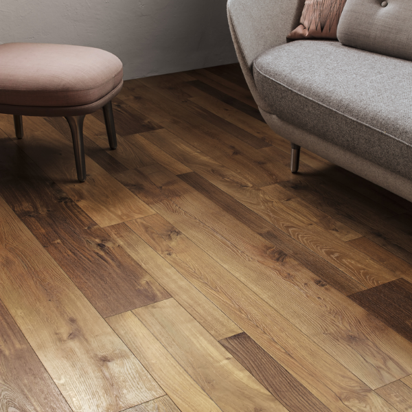Picture of Laminate, farco elegance,oak medium brown 1383x193x8mm, ac4, uc32