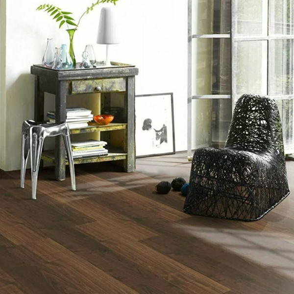 Picture of Laminate, townhouse basic 200, walnut, dark brown, 1285x194x7mm, ac3, uc23/31
