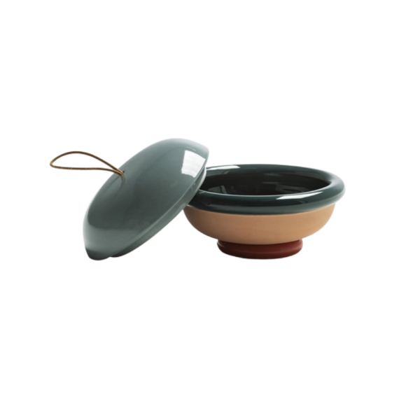Picture of Lidded bowl, ikiperu pyx, hand-painted ceramic, sky blue,15x11,5cm