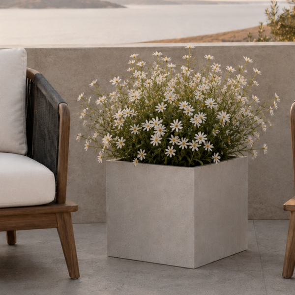 Picture of Vase, cube, concrete surface ,white, 40x40x40cm